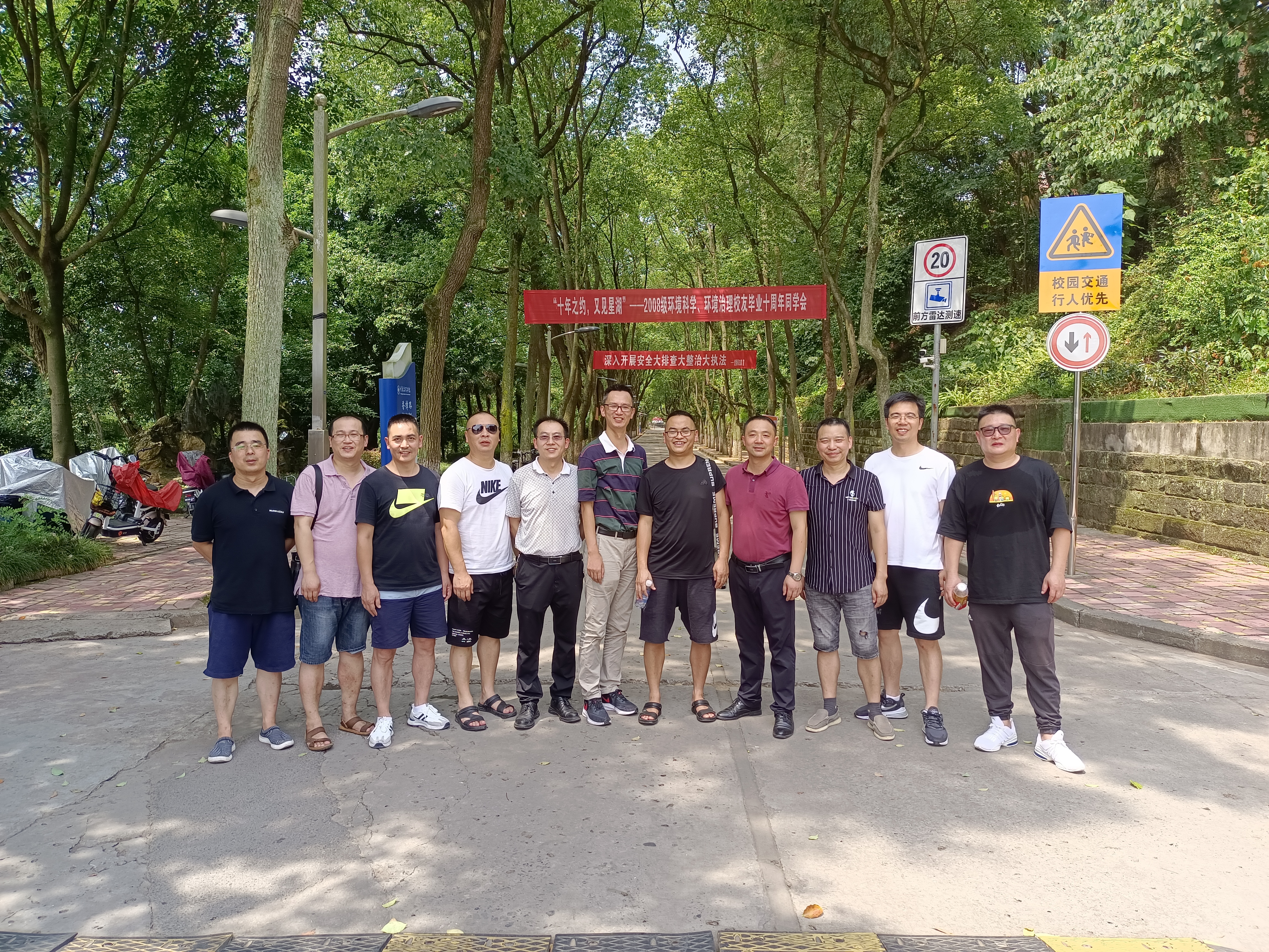 KRqm_1658478958094099557.jpg 2.jpg