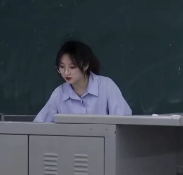 kEBR_1670146460294006839.jpg IMG_20221204_173323.jpg