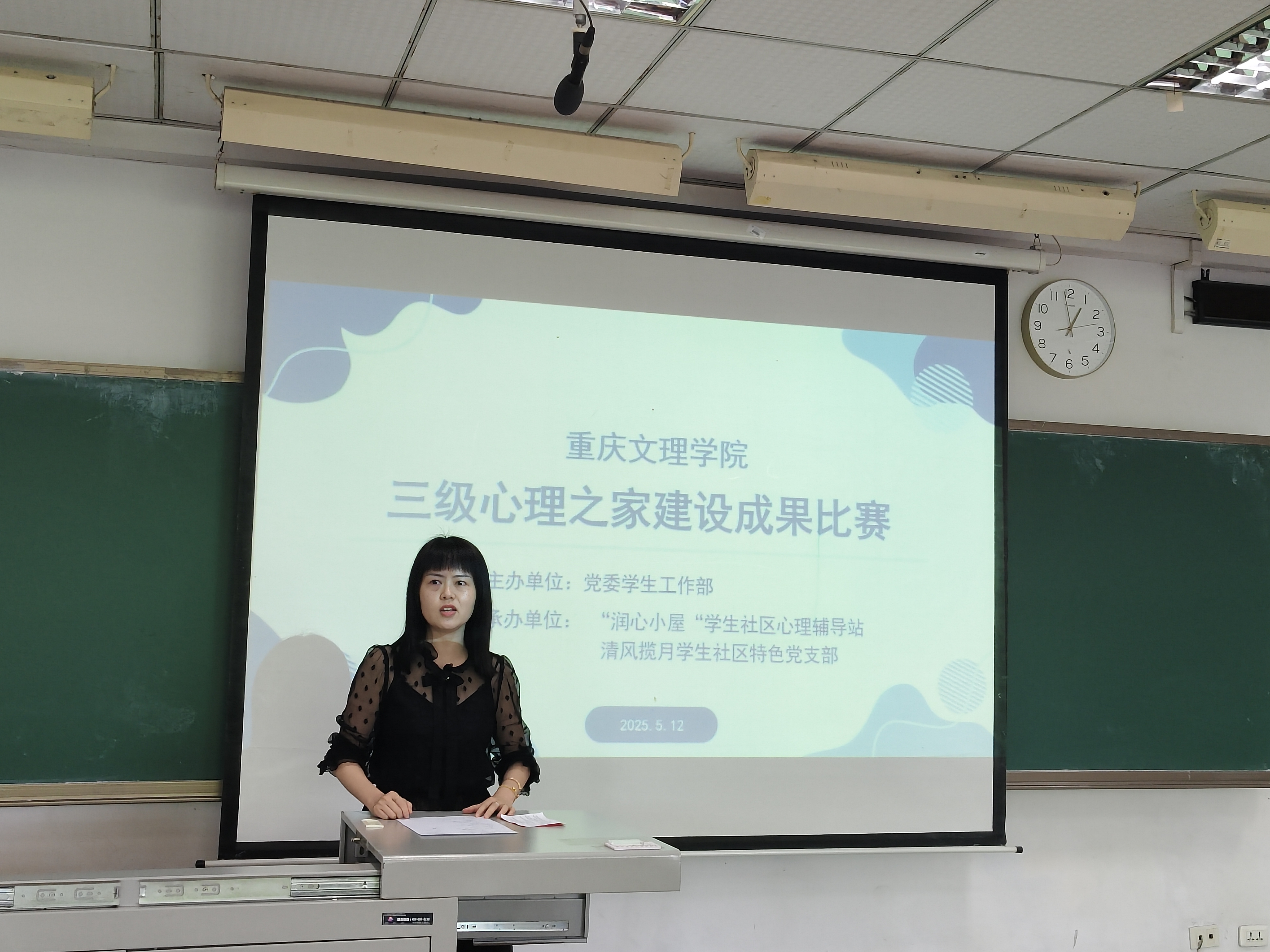 AKwI_1747106438012014069.jpg 00b27939577d643f2c9807e9e38972bc.jpg