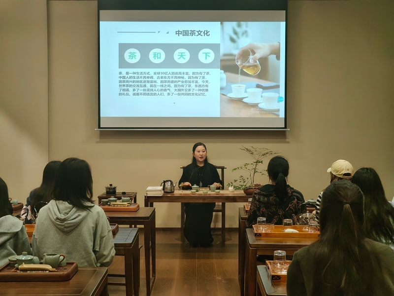 kcpZ_1760521921589083914.jpg DA5538459A2B872C51874F4D0DE2C961.jpg