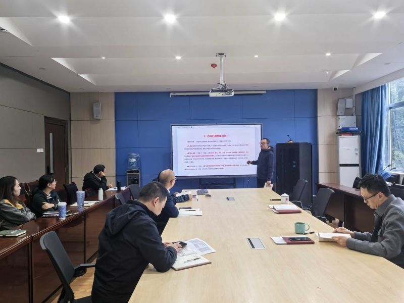 FWqN_1761870400096089398.jpg 22.jpg