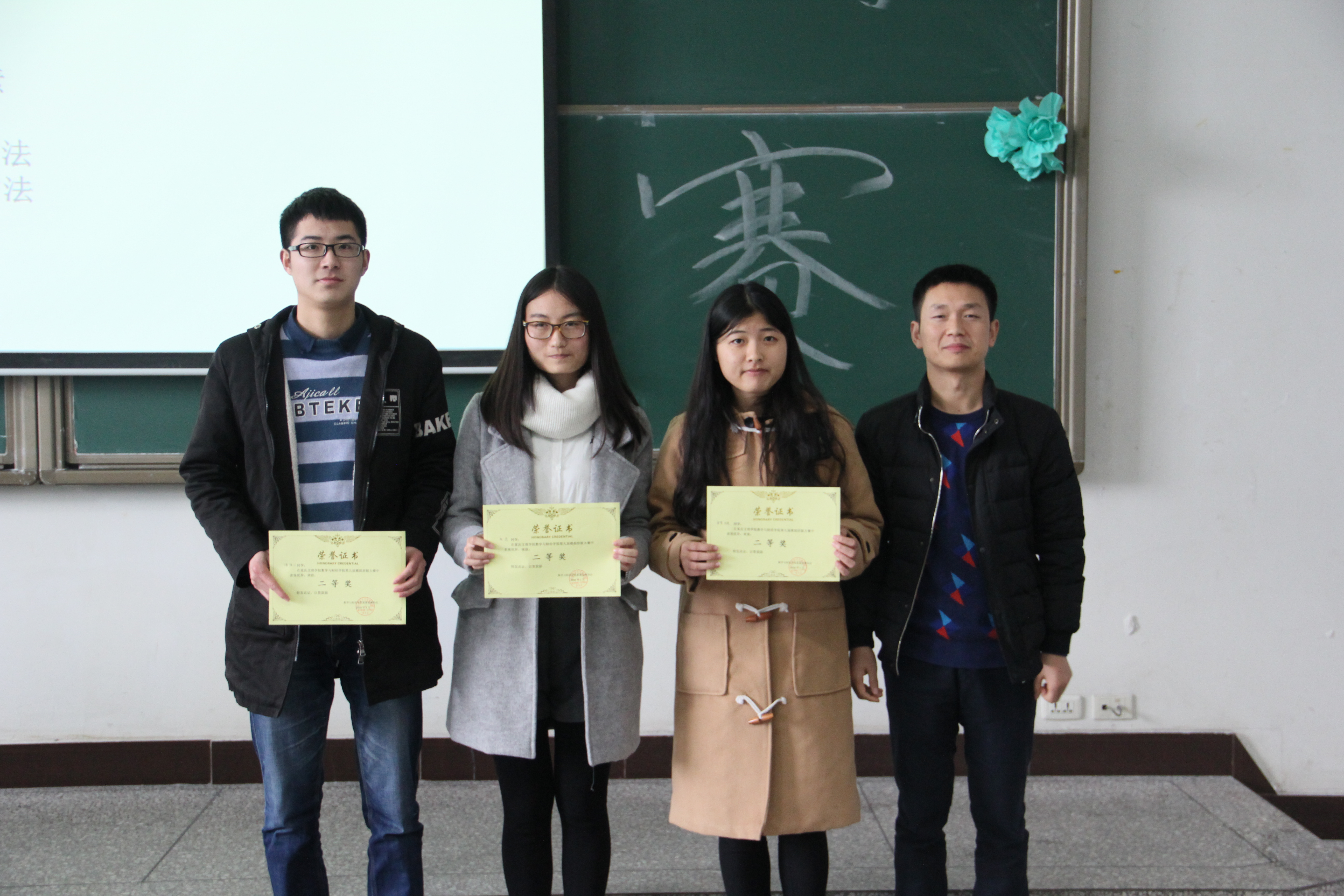 1516542108227056585.jpg IMG_9505.jpg