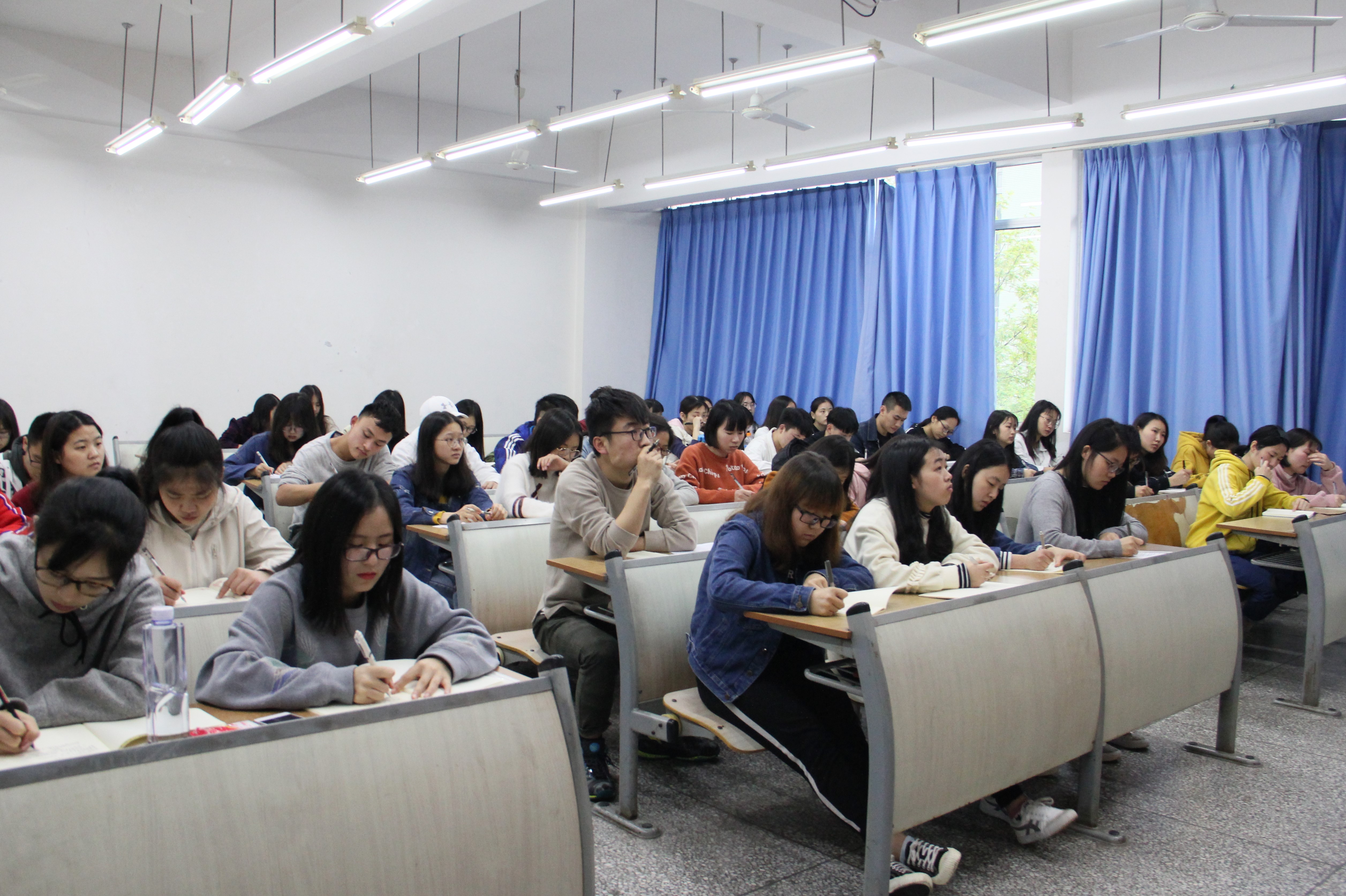 1522640190881030855.jpg 学员.jpg