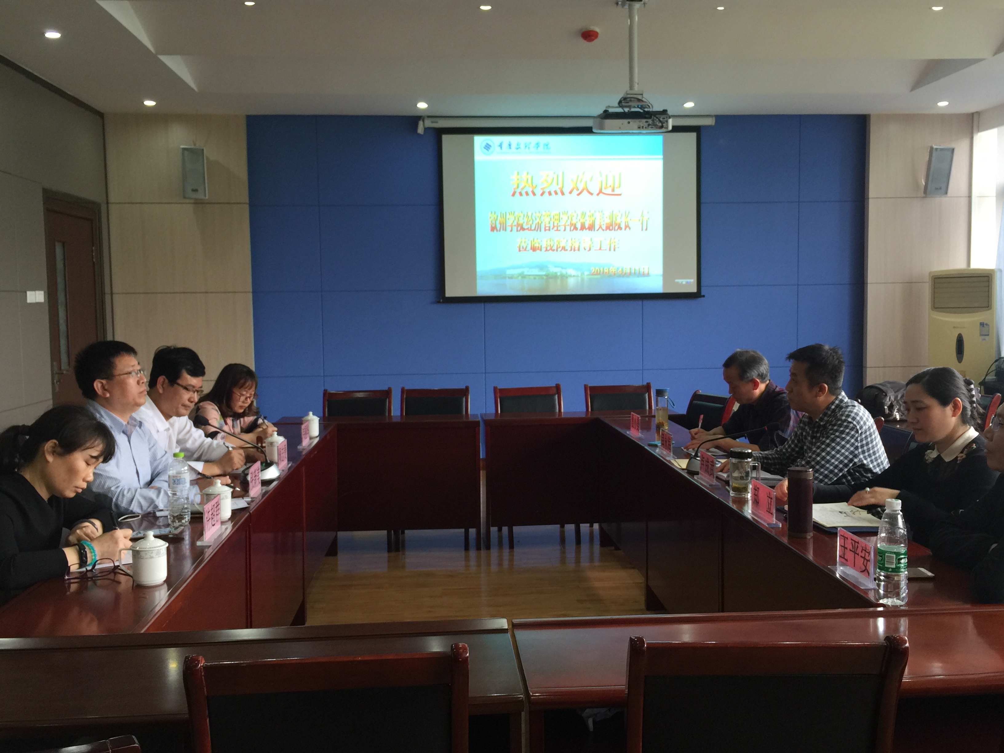 1523671776393083869.jpg 821393098836298002.jpg