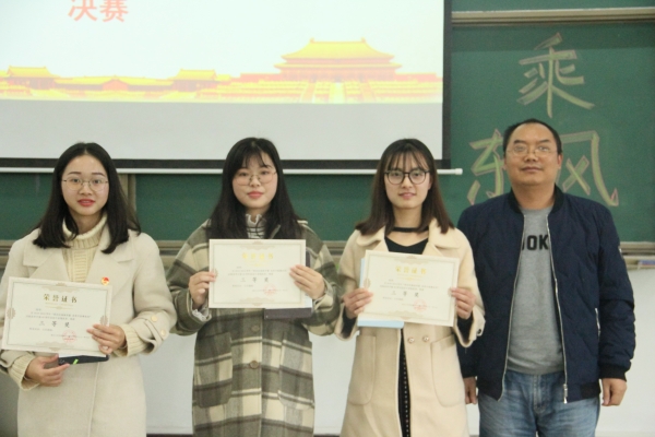 1543552663740051182.jpg IMG_0921.jpg